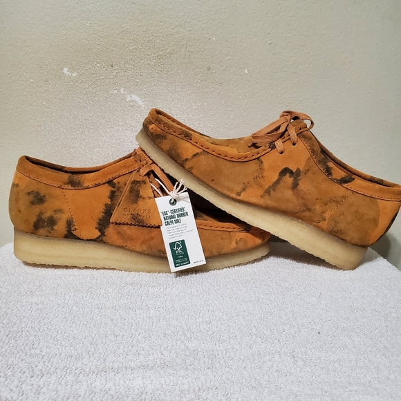 Clarks Originals Men's Turmeric Camouflage Wallabee camo pack